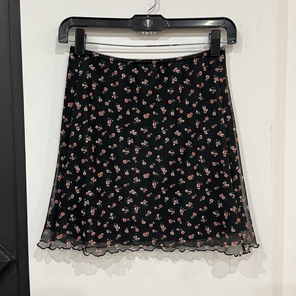 Urban Outfitters Dresses & Skirts - NWT Urban Outfitters Black Floral Print Mesh Mini Skirt Size Medium